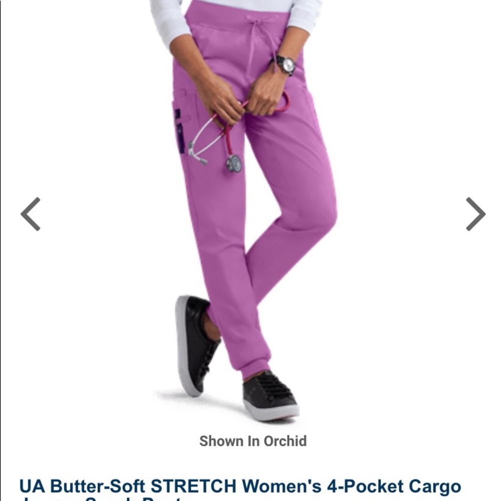 Women’s size Medium UA Butter scrub set